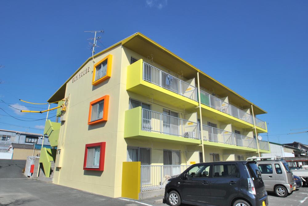南区若林町、サービスセンター西バス停、カラフルな外観のペット飼育可1LDKマンション サービスセンター西バス停 徒歩2分の1LDK賃貸賃貸