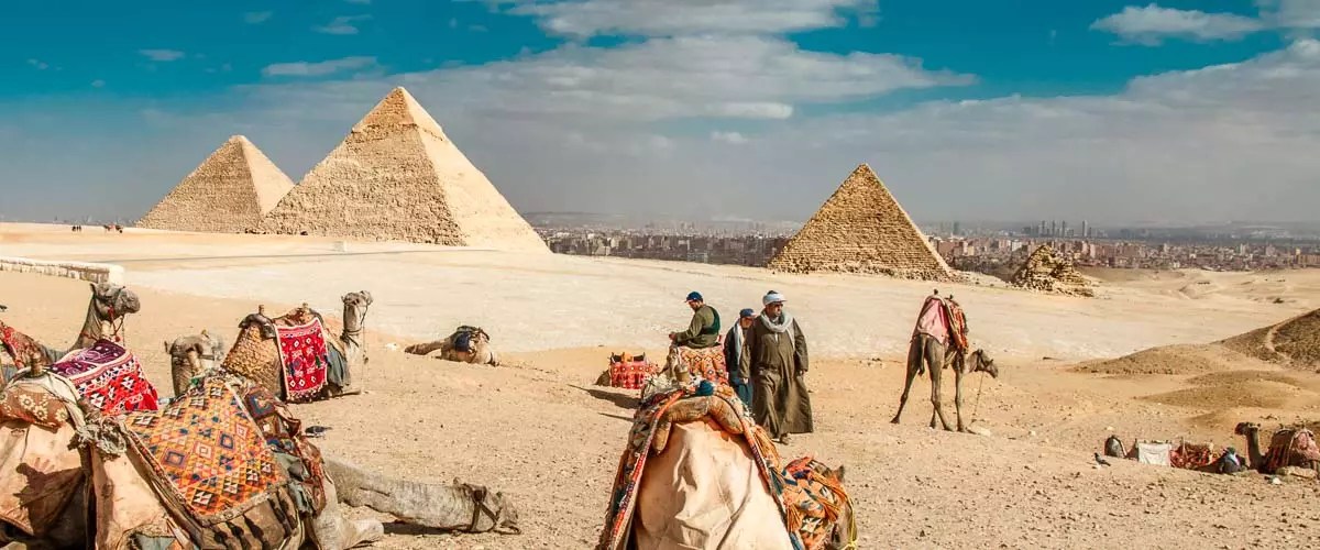Hurghada nach Kairo 10 Tipps zum Ausflug zu den Pyramiden in Gizeh