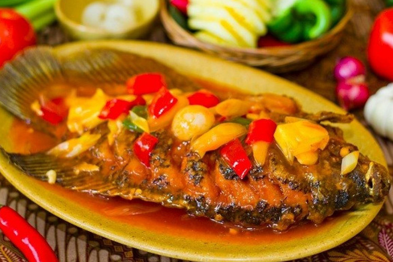 Resep Ikan Nila Asam Manis Pedas Enak Sederhana Kooliner