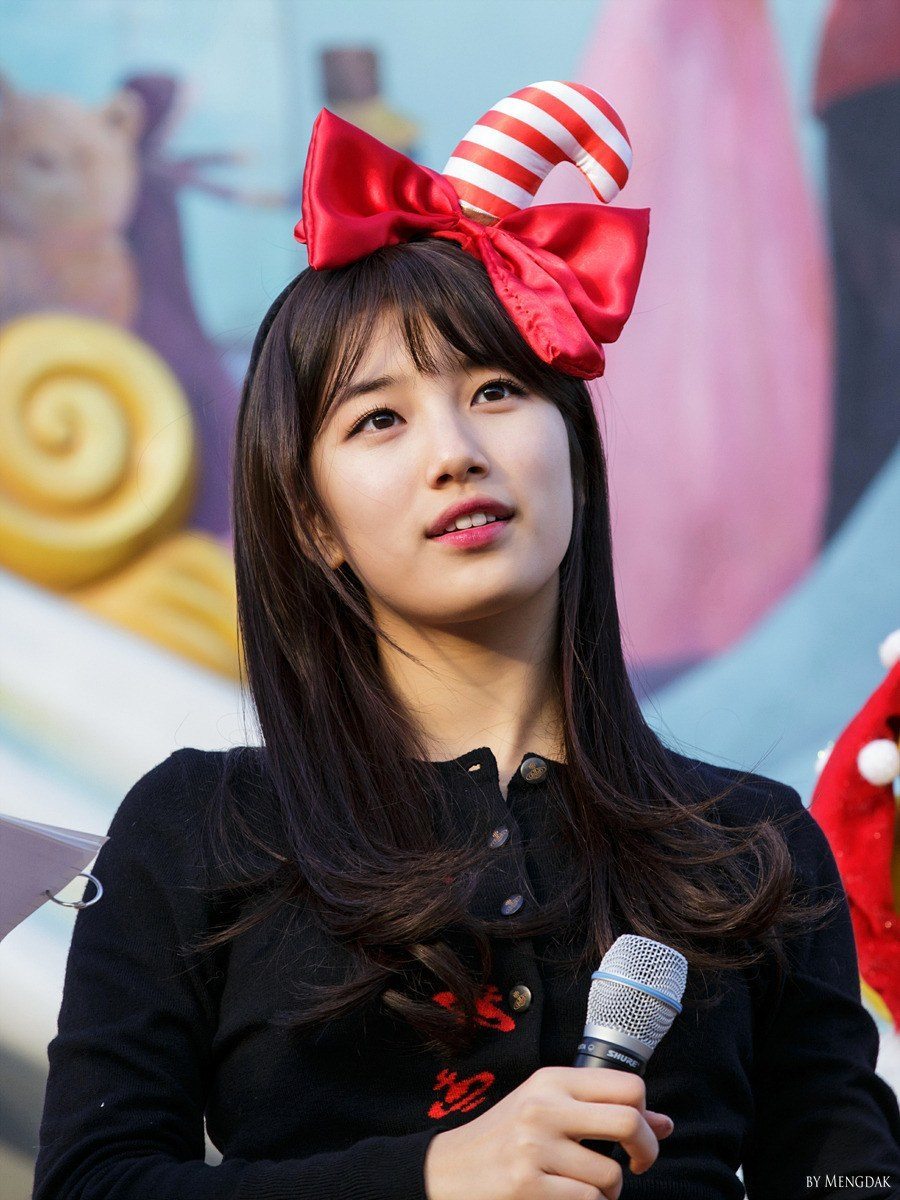 The most BEAUTIFUL moments of these four female idols Koreaboo