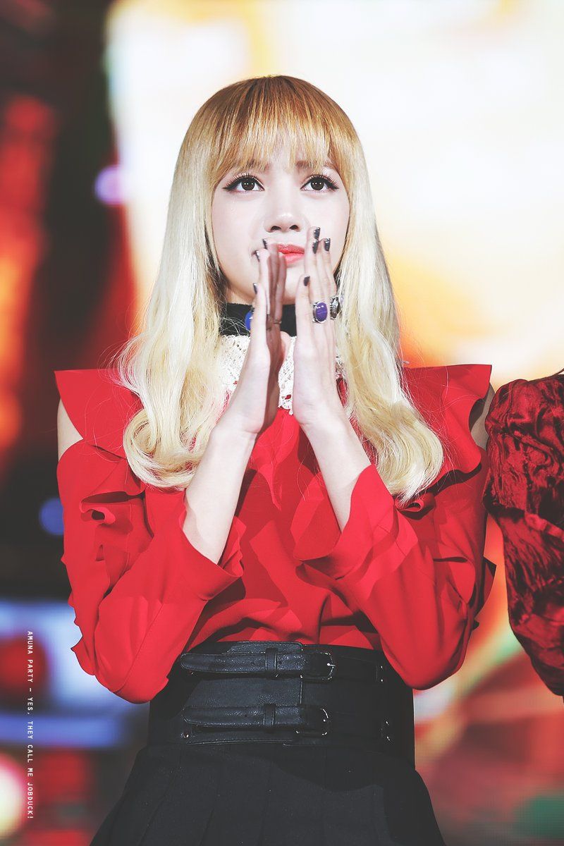 10 Idols Who Make Blonde Look Like Their Natural Hair Color