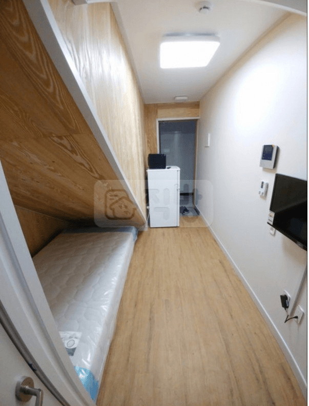 Here's What A 175 USD Apartment In Seoul Looks Like