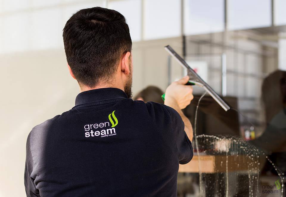Green Steam kompania për pastrimin e automjeteve