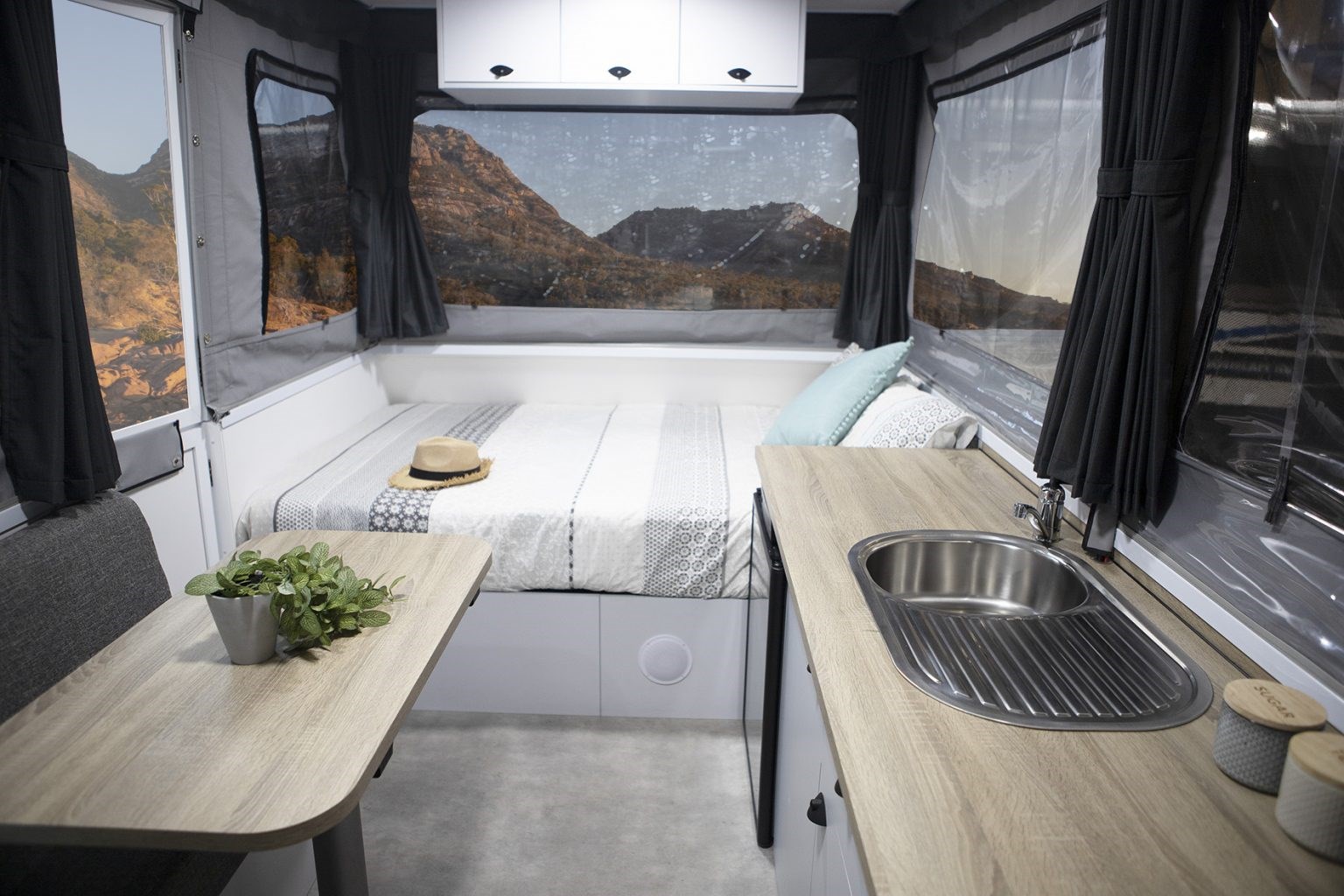 CROWN GOLDSTREAM Camper Trailers Range Kratzmann Caravans