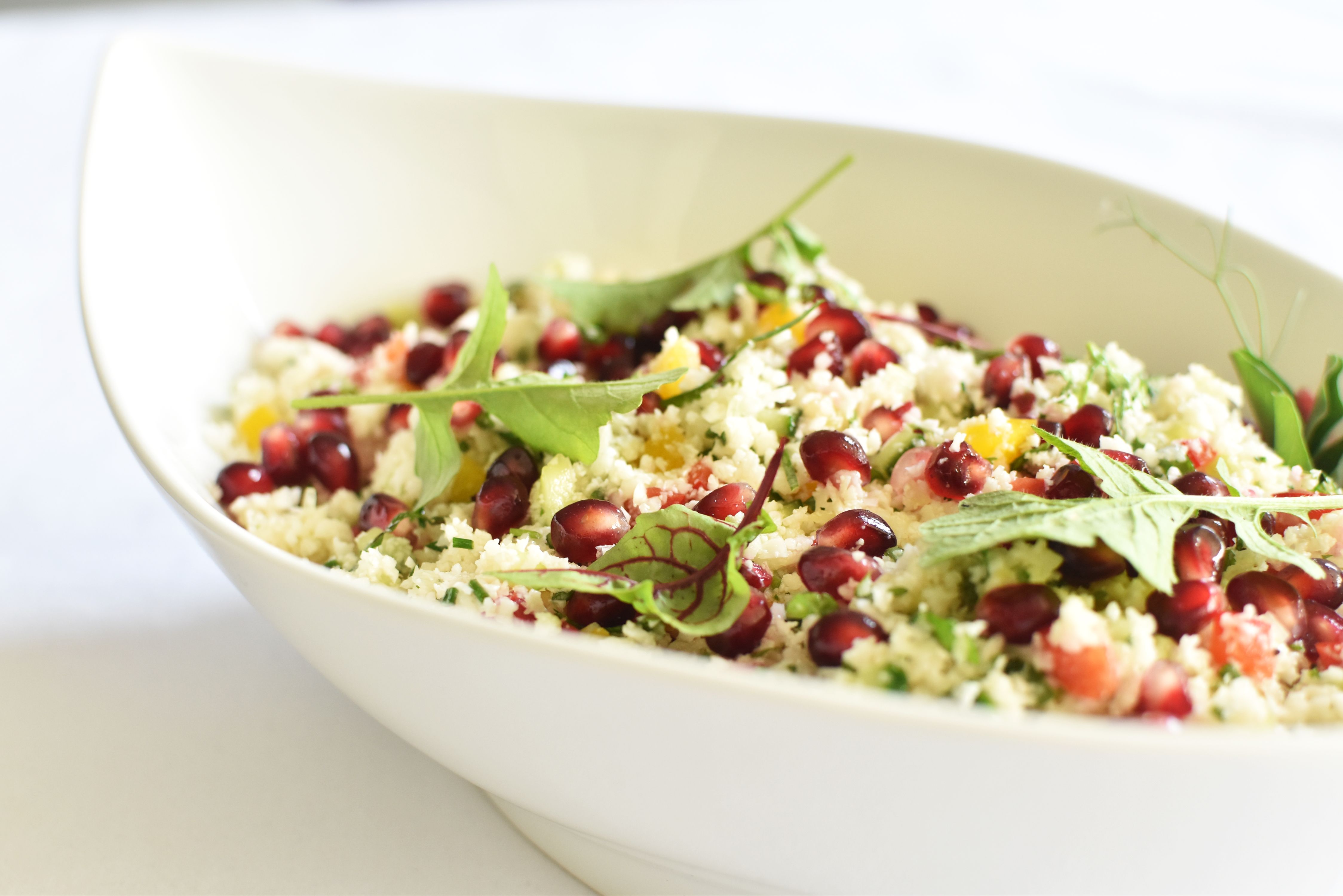 Barbecue salade Couscous van bloemkool met granaatappel Kris Kookt