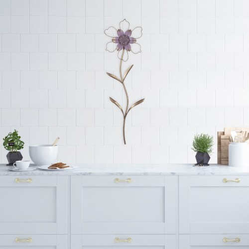 Stratton Home Decor Farmhouse Single Stem Flower Botanical Wall Decor