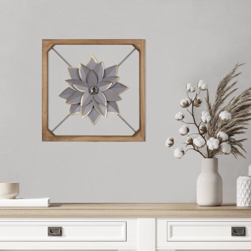 Stratton Home Decor Farmhouse Floating Grey Flower Wall Decor, 1 Kroger