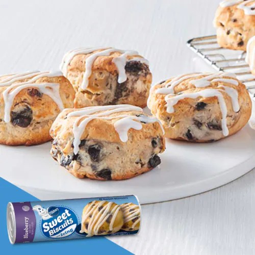 Pillsbury Blueberry Sweet Biscuits with Icing, 8 ct / 1.55 oz QFC