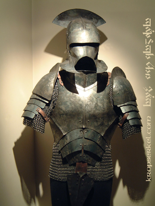 Kropserkel Urukhai Replica Helmet Armor Armour Costume