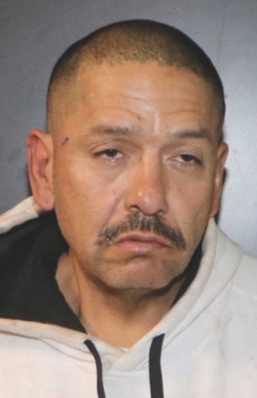 Roswell man accused of October murder will stay in jail