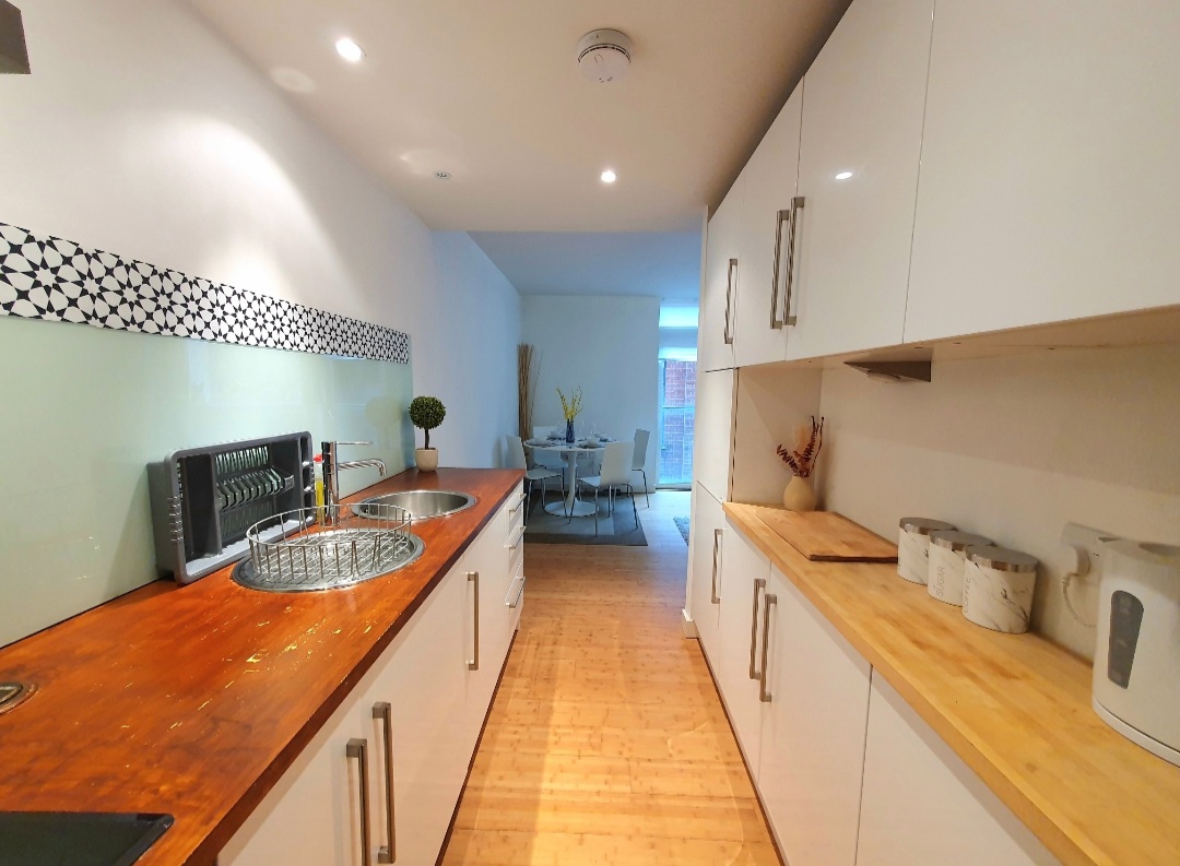 New York Apartments KR Relocations Group