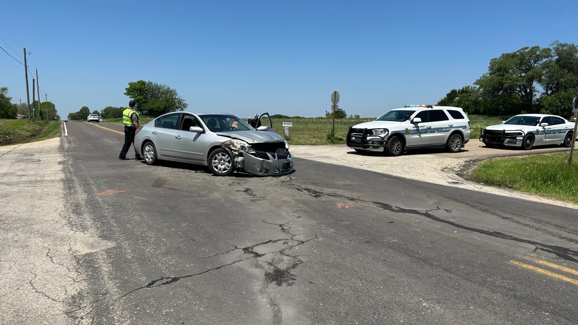 2vehicle crash reported in Shawnee County