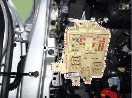 Kia Stinger CK - Relay Box (Passenger Compartment) - Fuses And Relays
