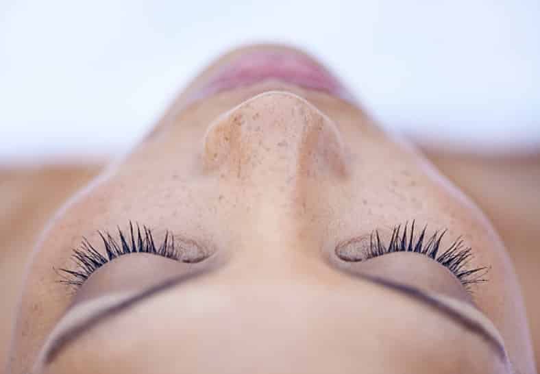 Teinture cils Rochefort KTL Esthétique Institut de