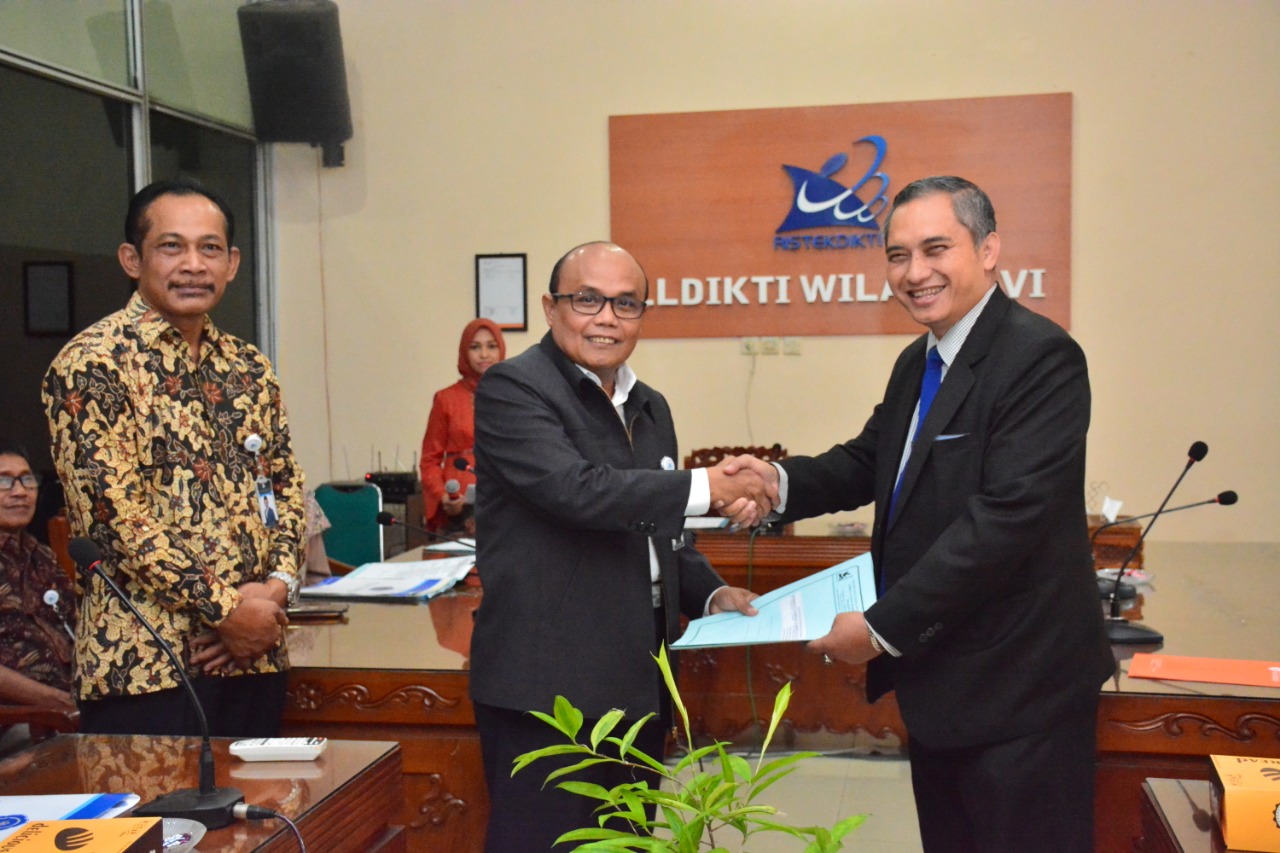 UNIVERSITAS SEMARANG KULIAH KELAS SORE dan KELAS KARYAWAN(04)