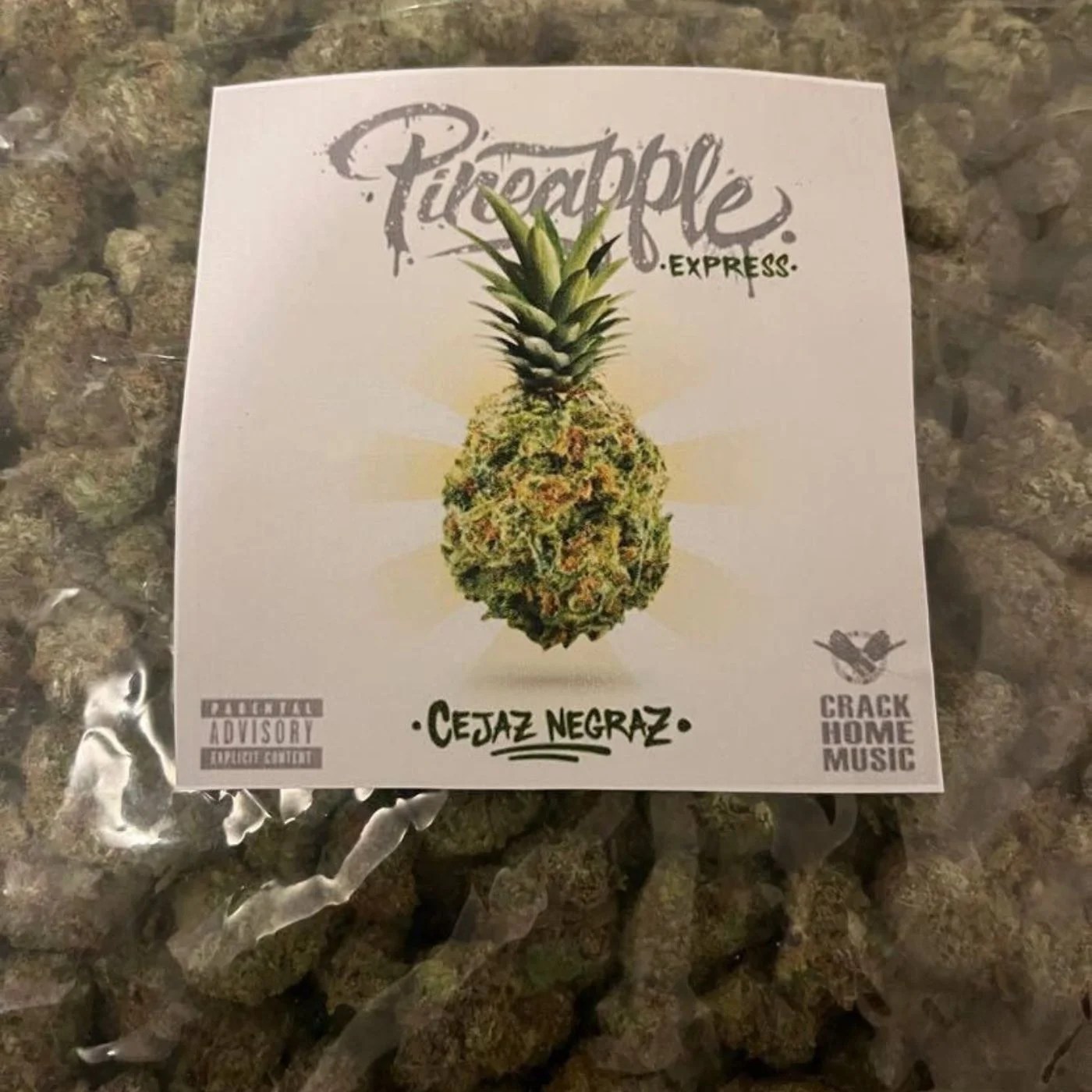 Discover the Pleasure of Purple Pineapple Express Strain