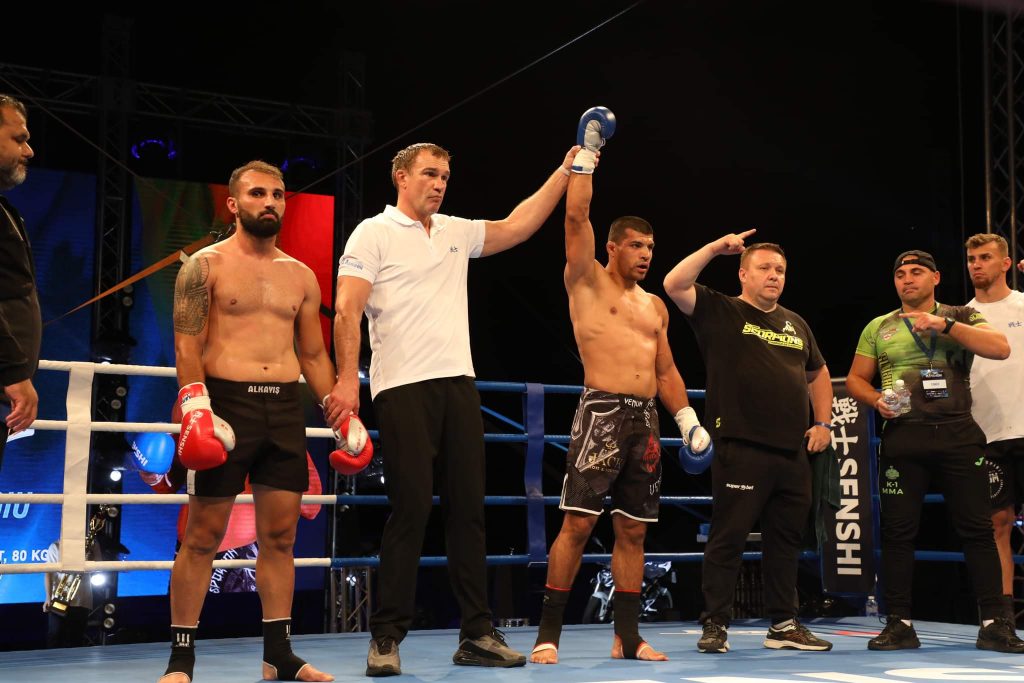 Romania’s “Rambo” delivers once again at SENSHI 12 Time to be United!