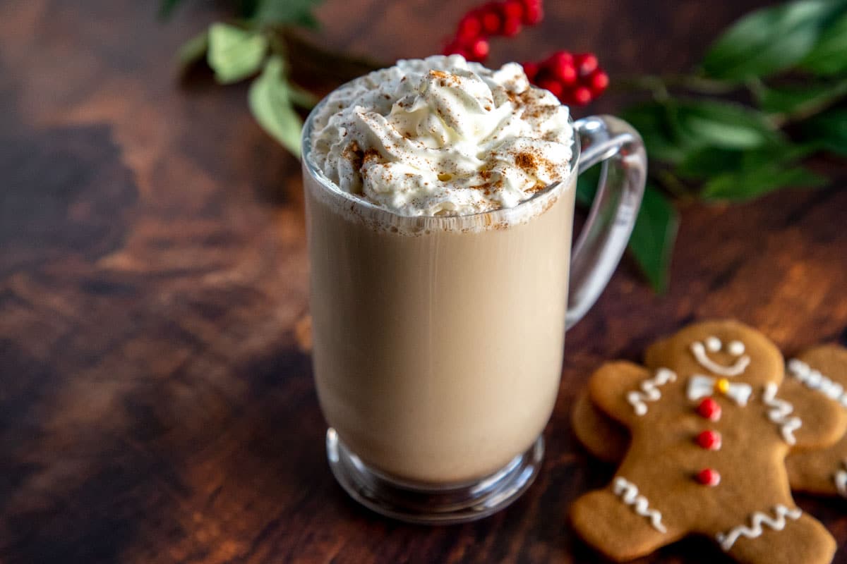 Homemade Gingerbread Latte (Sweet & Spicy) Kylee Cooks