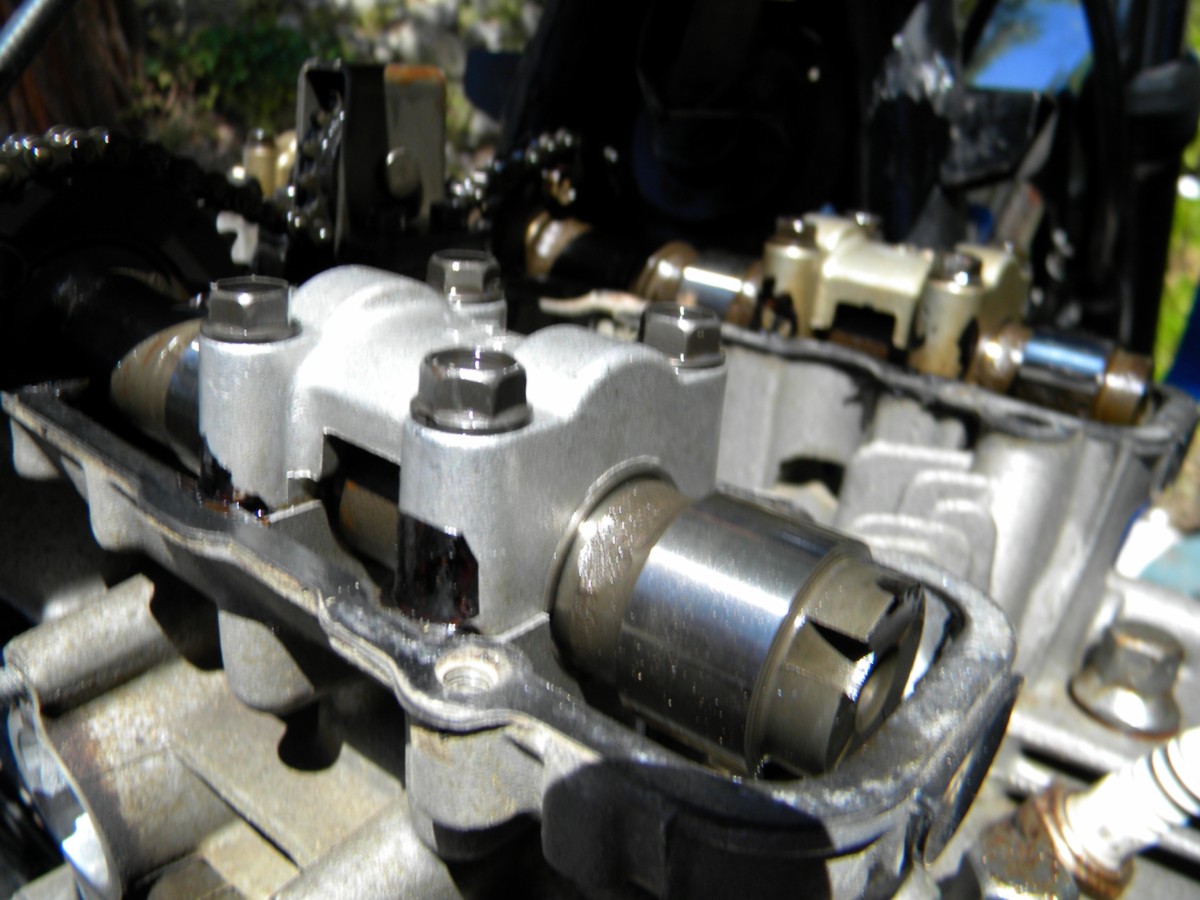 My first engine rebuild on a 1980 KZ1000 LTD KZRider Forum KZRider