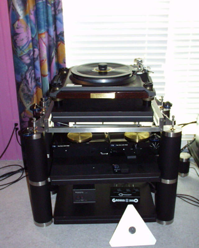 to the Unofficial Kenwood L07D Direct Drive Turntable site