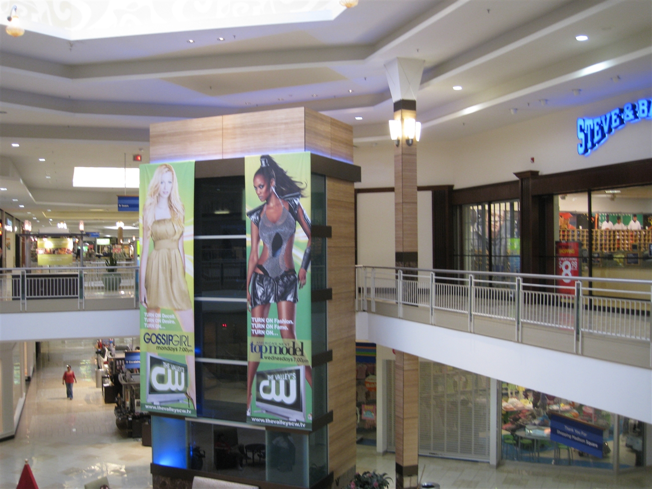 Madison Square Mall; Huntsville, Alabama Labelscar The Retail