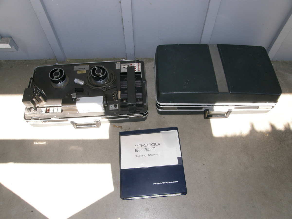 LabGuy's World Ampex VR3000 Portable Quadruplex VTR!
