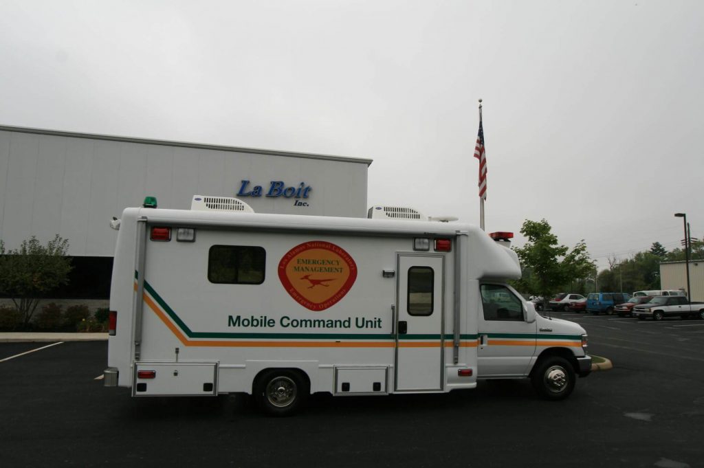 33ft Mobile Command Center La Boit Specialty Vehicles, Inc.