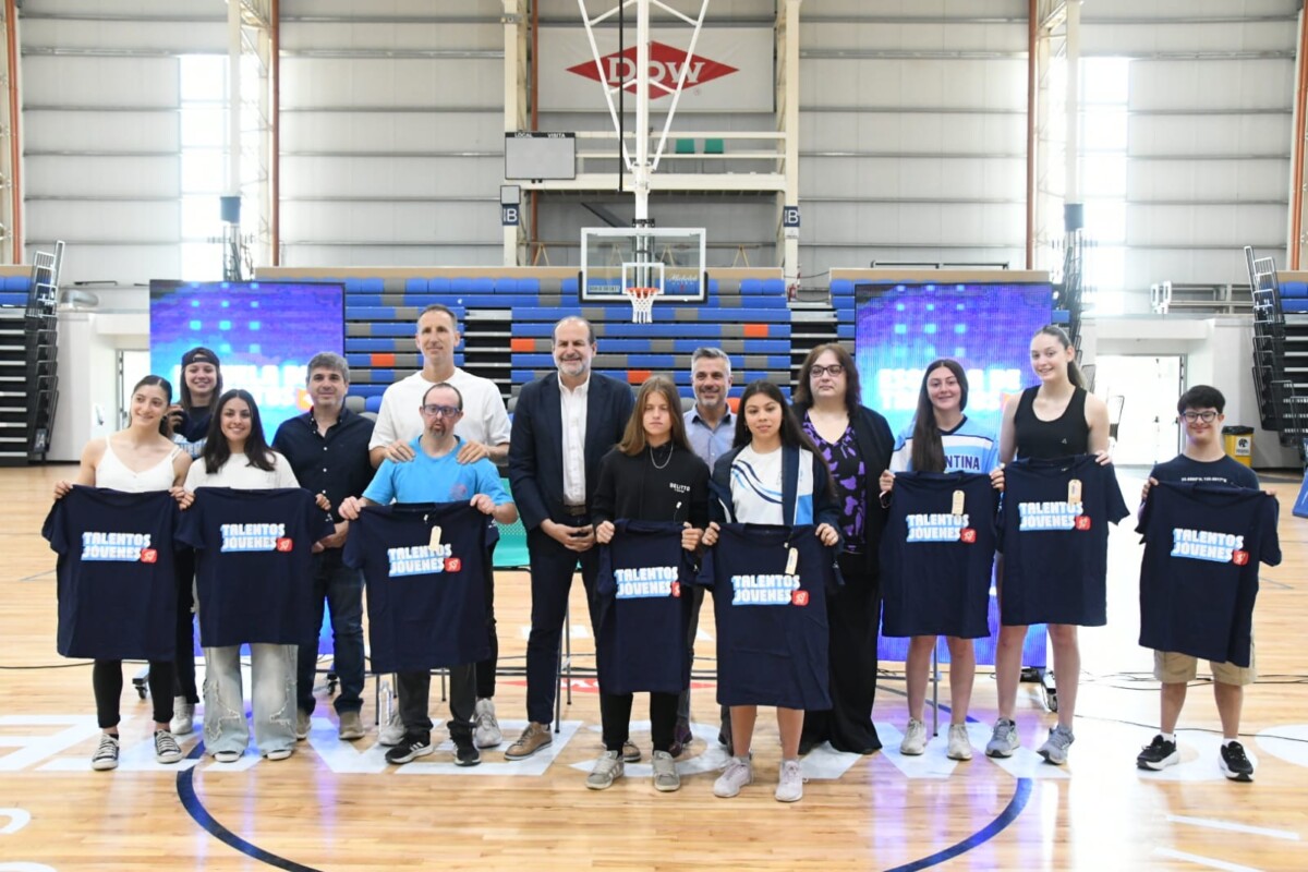 Lanzan la Escuela de Talentos "Les damos el entorno para que ellos adquieran los hábitos" La