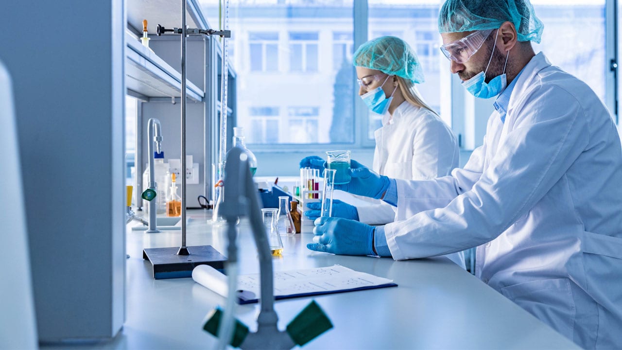 Guide to Science Lab Table Tops Choosing the Best Chemistry Lab Table