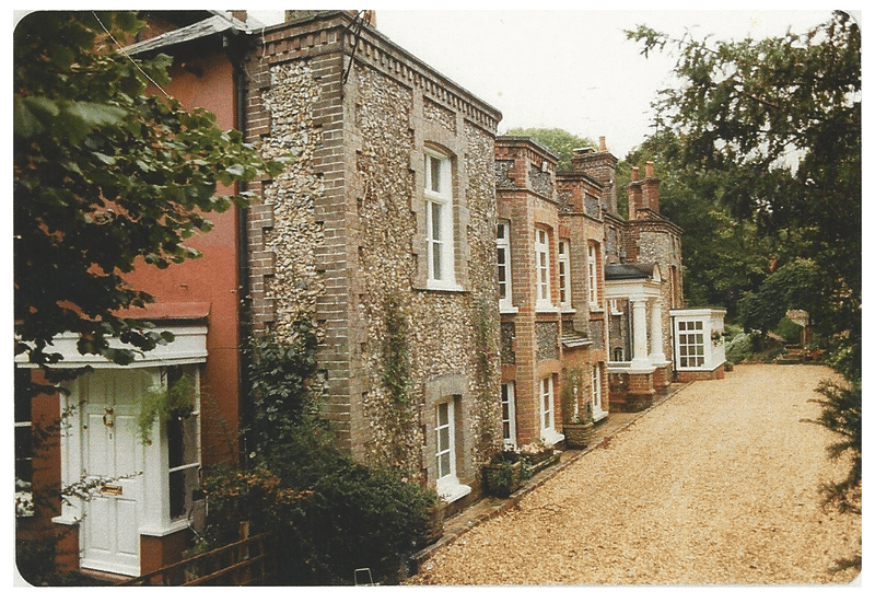 Lacey Green & Loosley Row