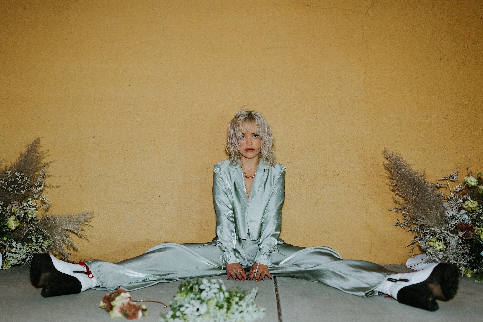 LADYGUNN SHELBY CARTER SHOWS THERE’S NOTHING WRONG WITH DOING IT THE “WORST WAY”