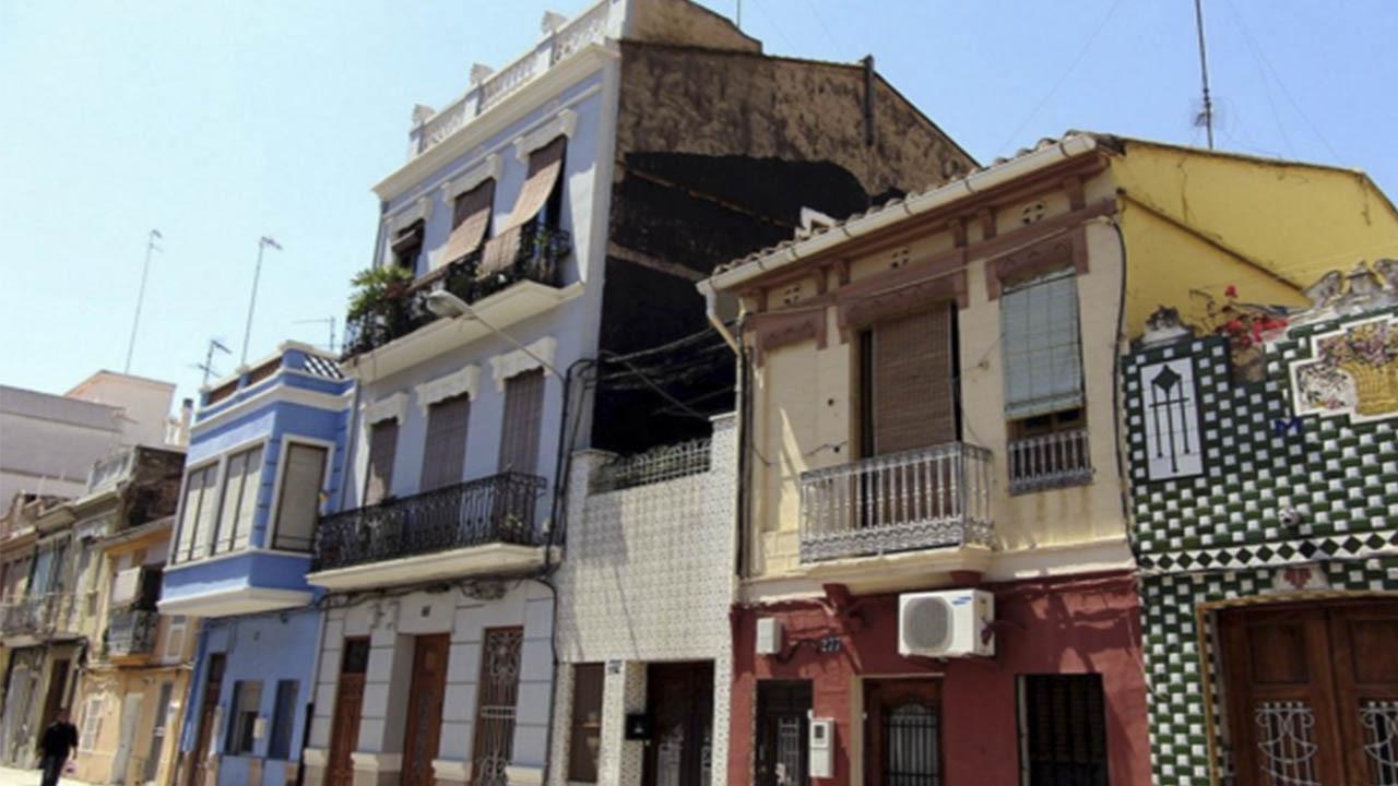 El Cabanyal; la zona más pintoresca de la ciudad de Valencia