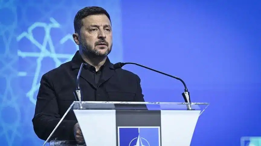 Crisis en Ucrania tras la destitución del ministro de Defensa Fedorov