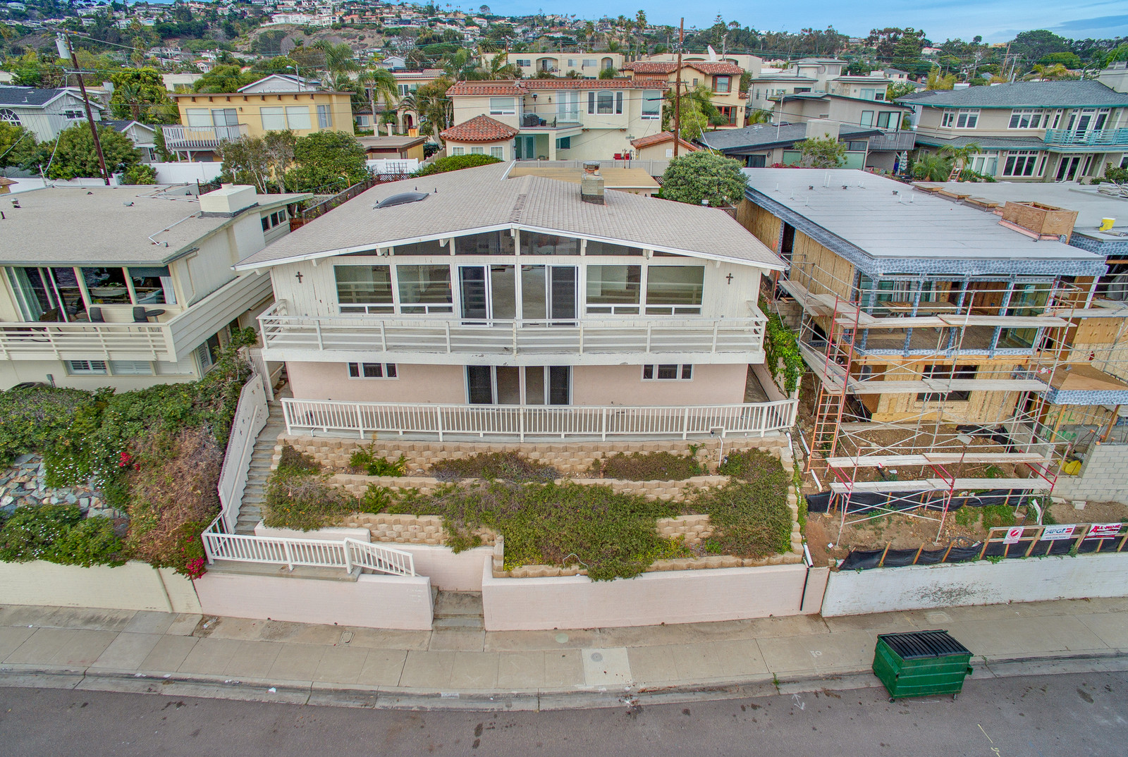 Bird Rock, La Jolla Elevated View House