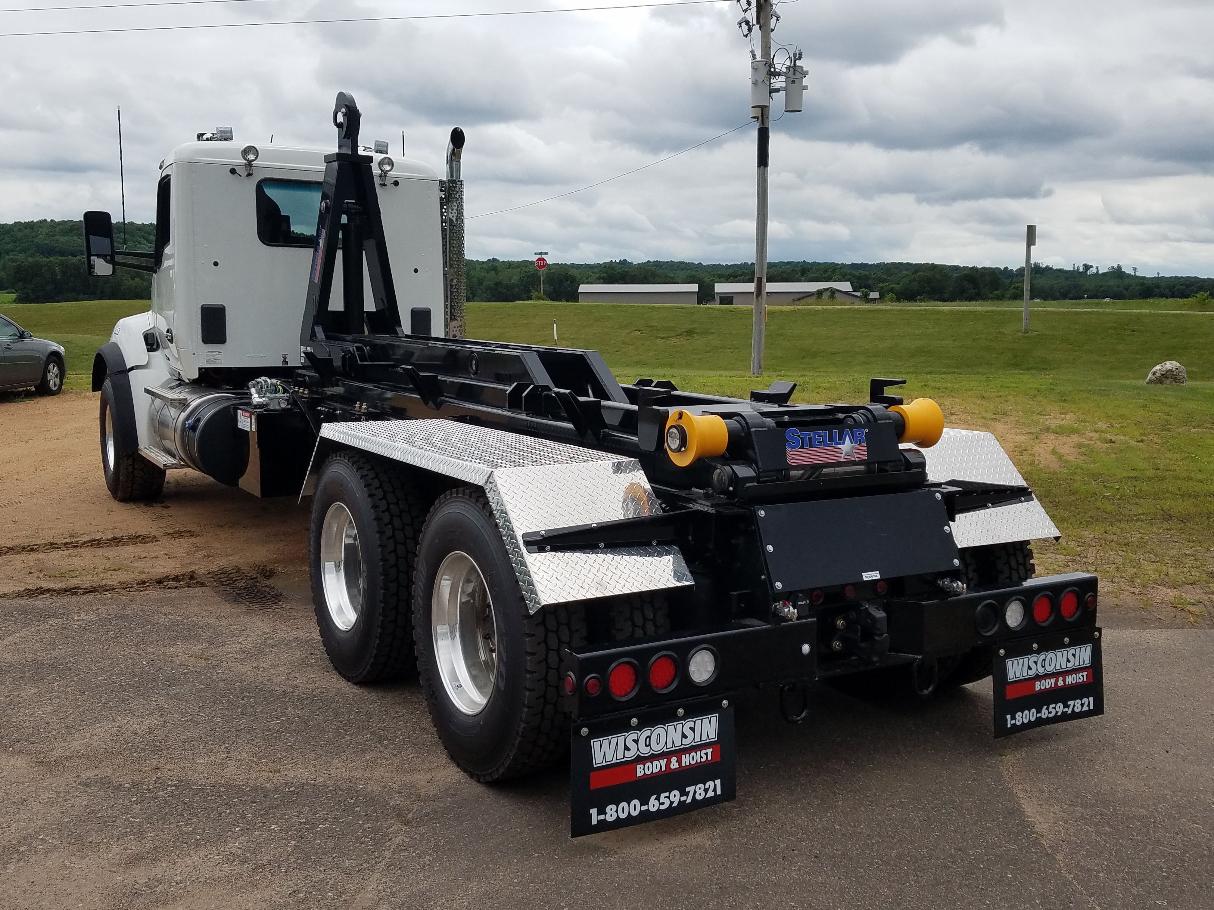 RollOff and HookLift Lake Region Trailers