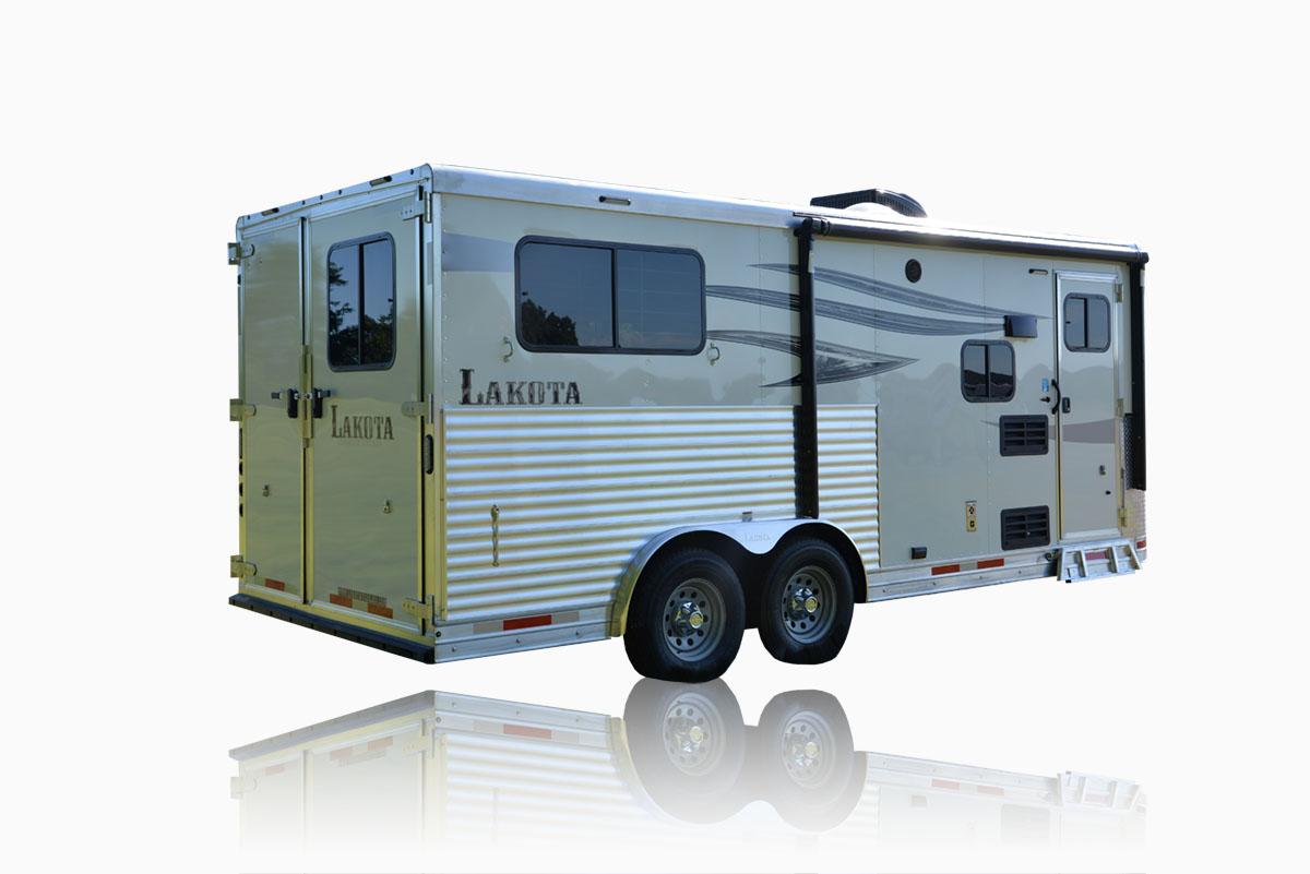 America's 1 Sold Living Quarters Horse Trailer Lakota Horse Trailers
