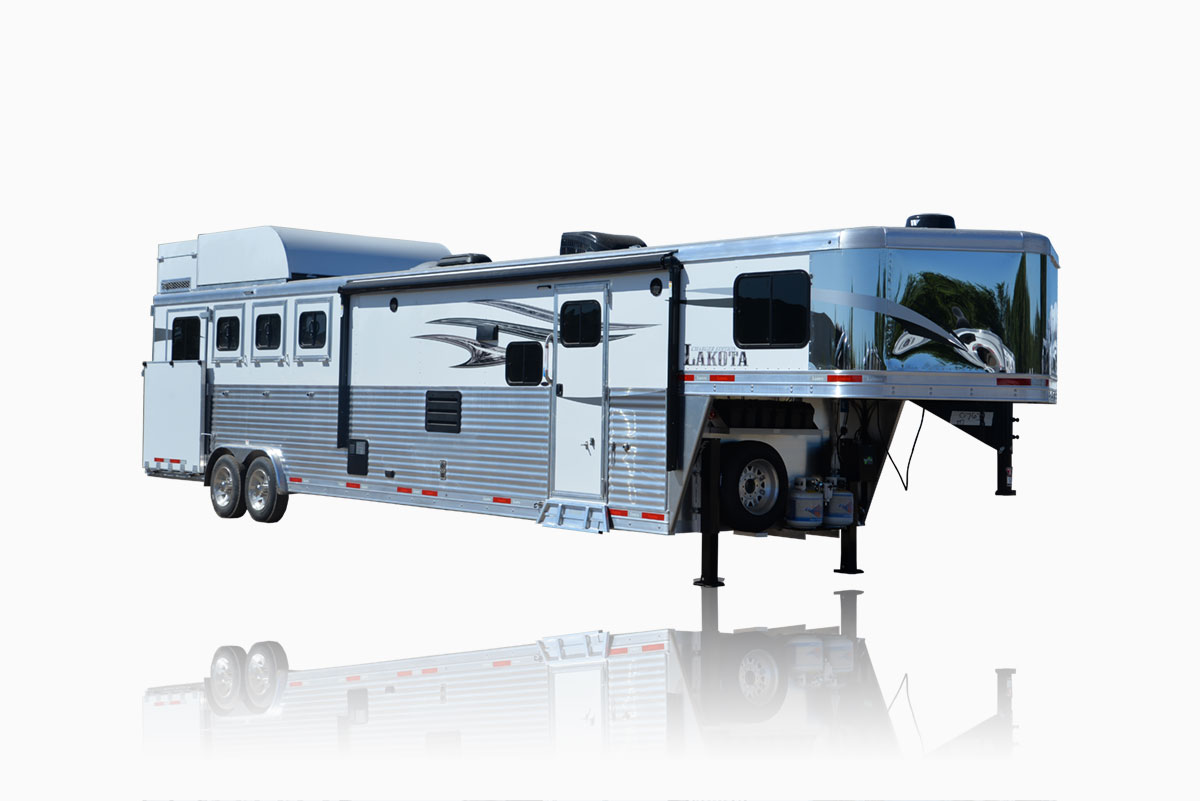 America's 1 Sold Living Quarters Horse Trailer Lakota Horse Trailers