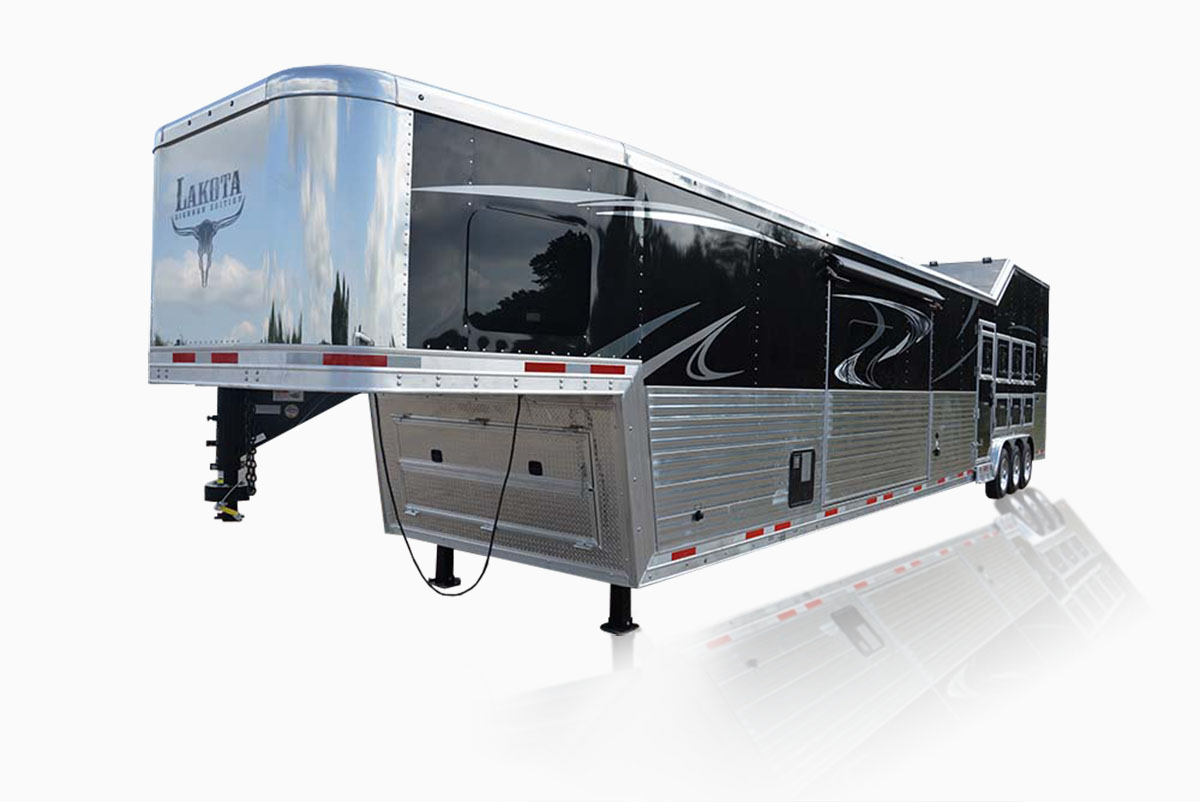 America's 1 Sold Living Quarters Horse Trailer Lakota Horse Trailers