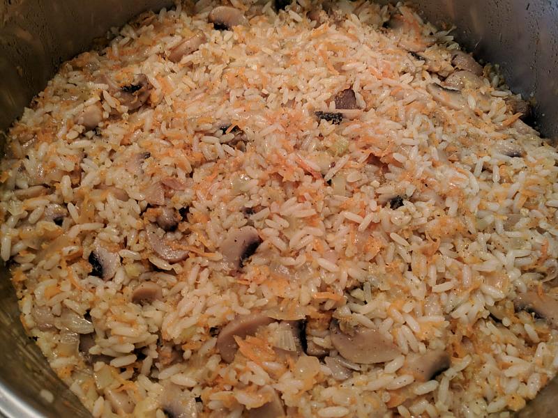 Orez cu ciuperci LaLena.ro