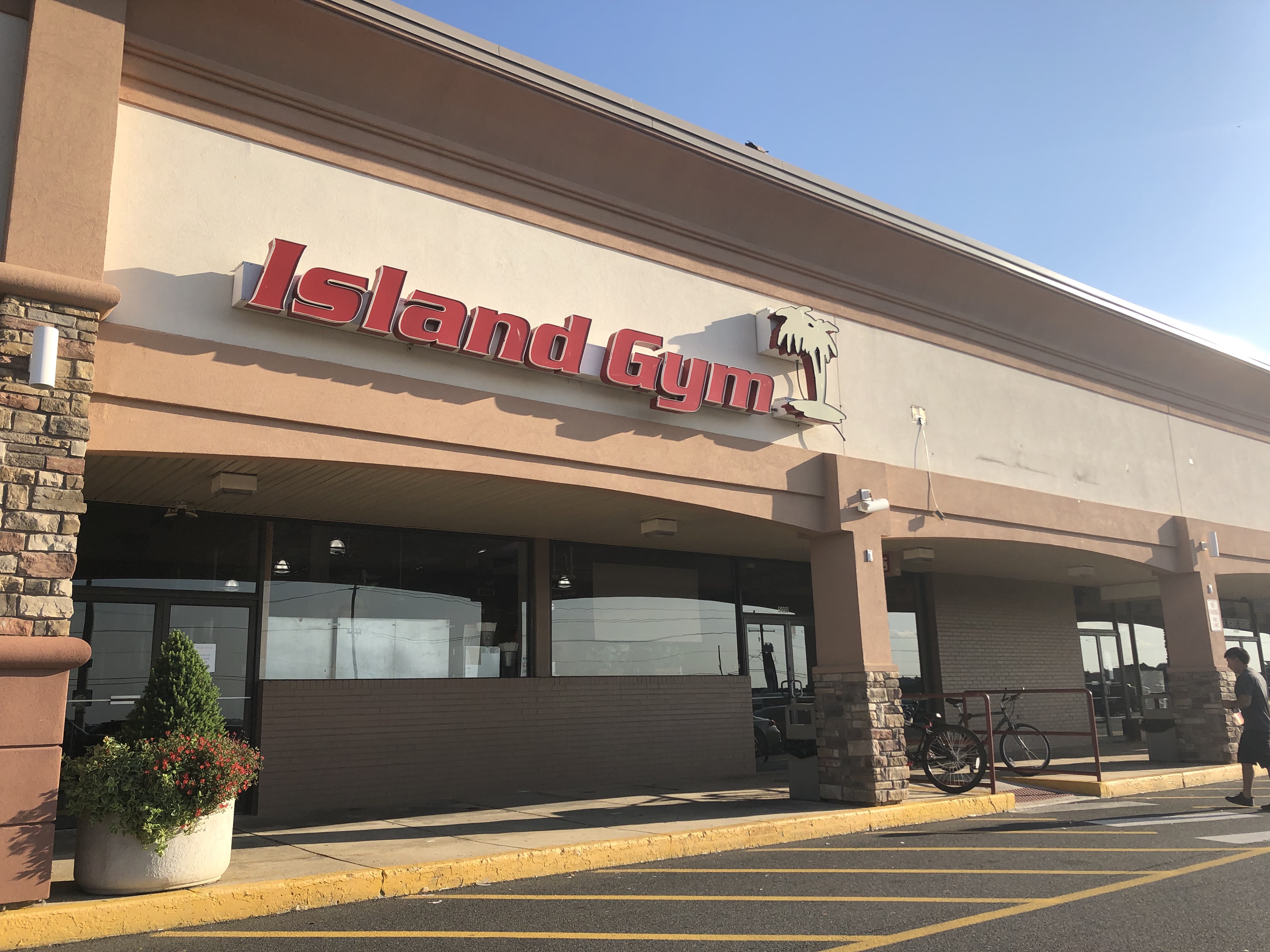 Ventnor Plaza Lamar Companies