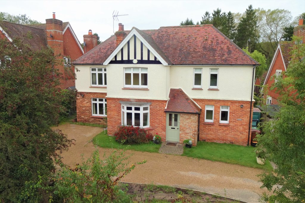 Maidstone Road, Horsmonden Lambert & Foster