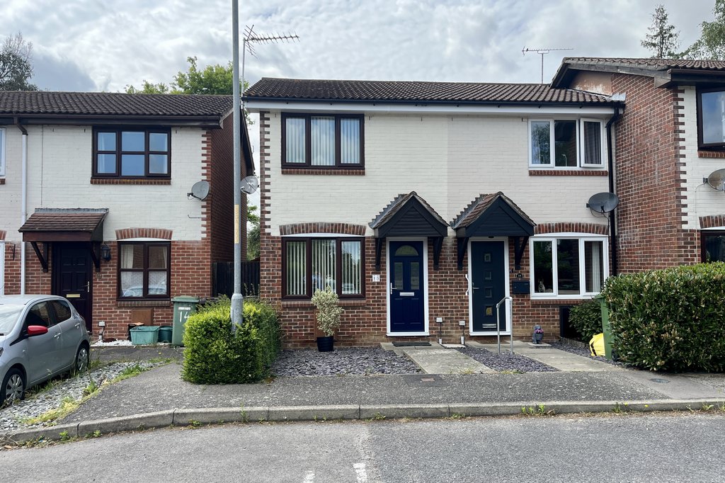 St. Andrews Close, Paddock Wood Lambert & Foster