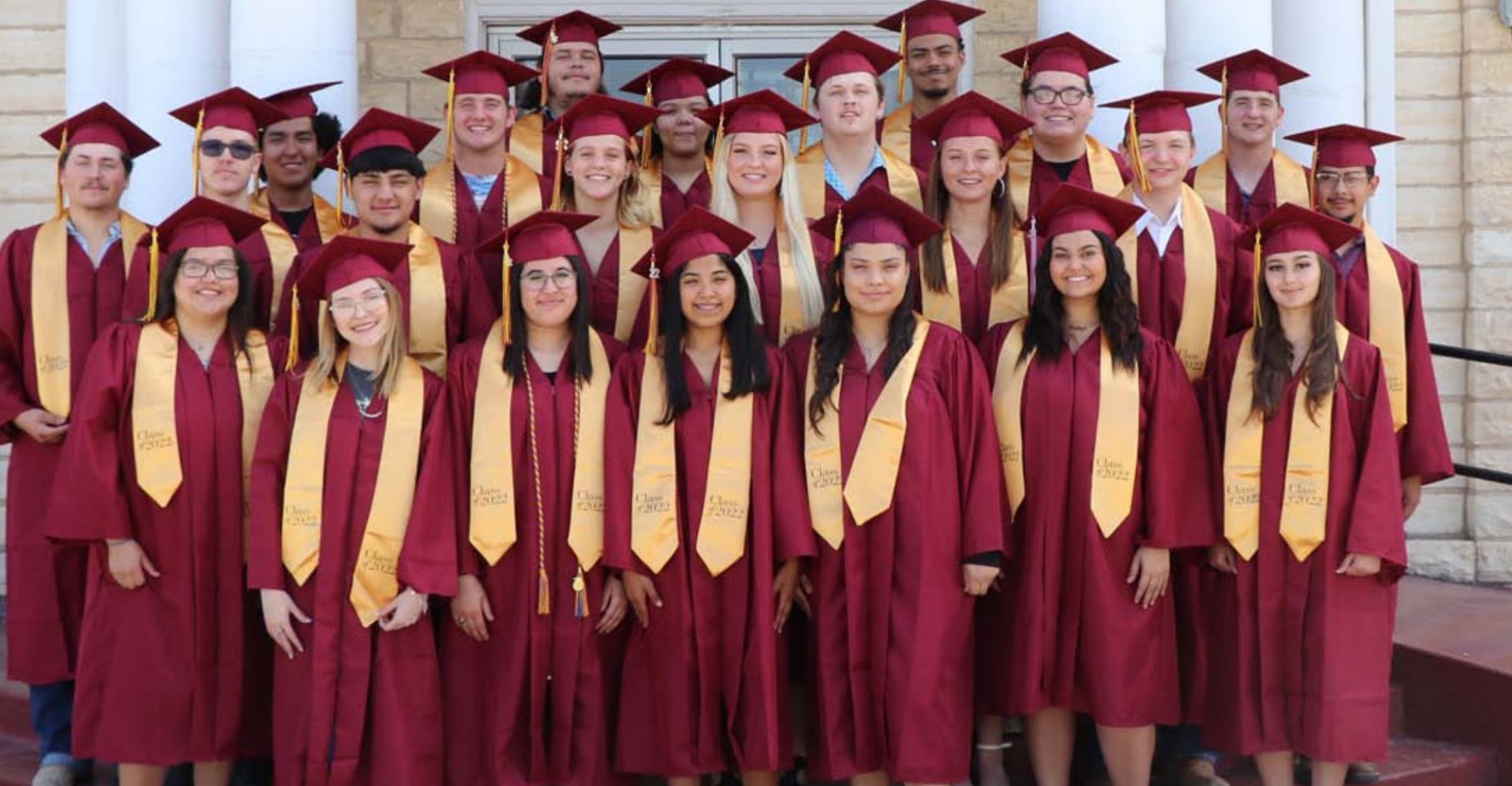 Congratulations to the Lometa High School Class of 2022! Lampasas