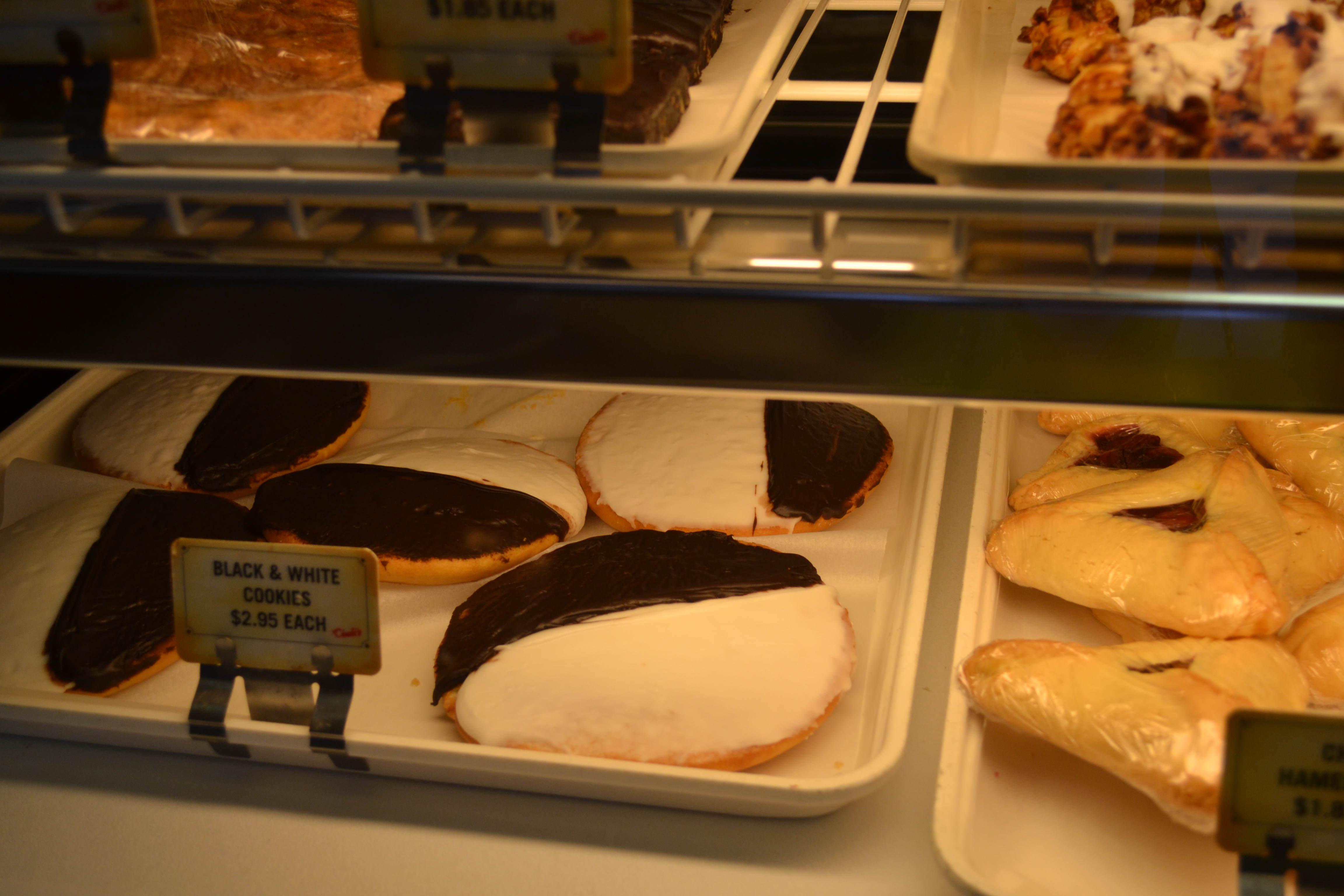 Cindi’s Restaurant New York Deli and Bakery