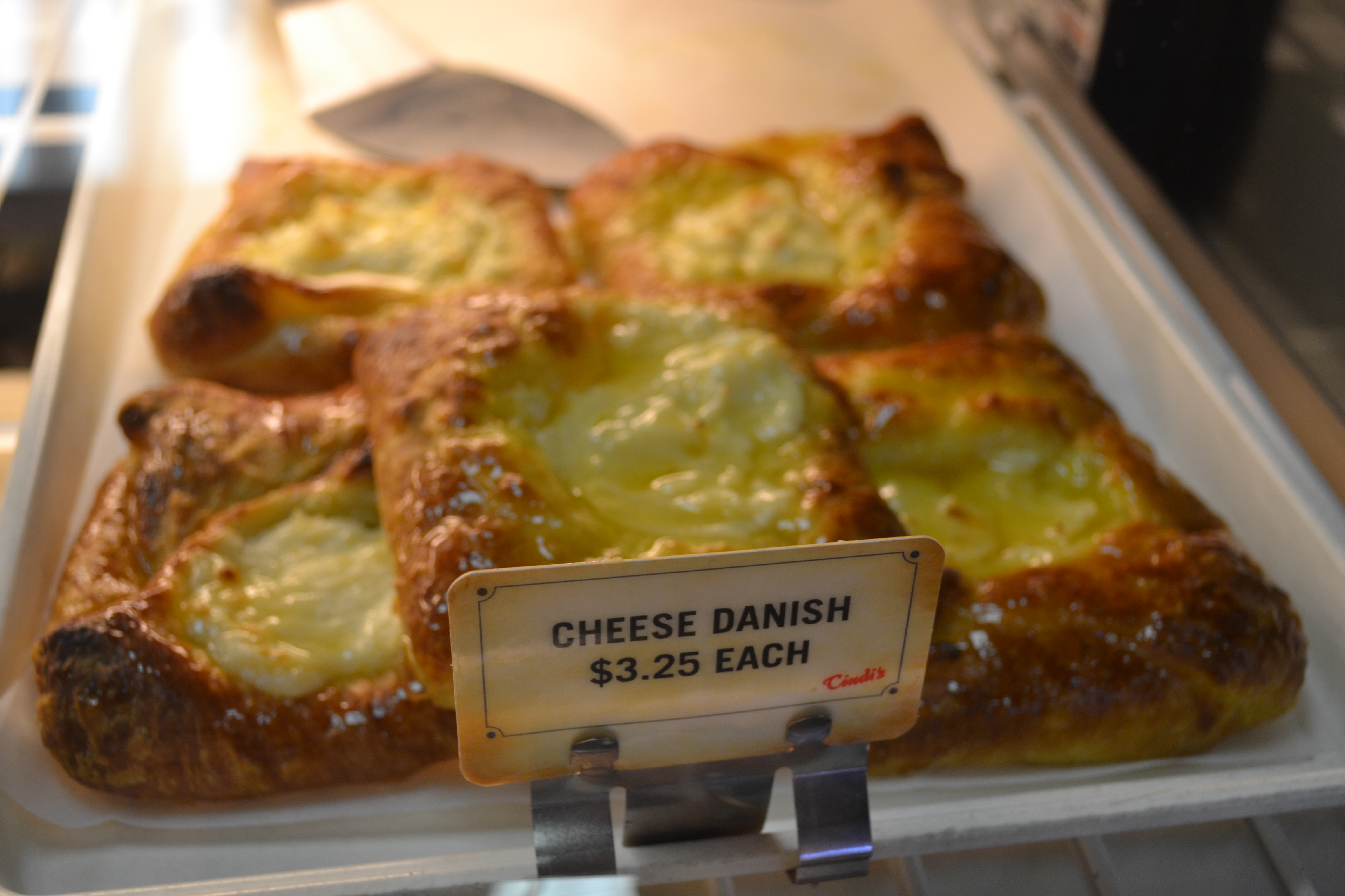 Cindi’s Restaurant New York Deli and Bakery