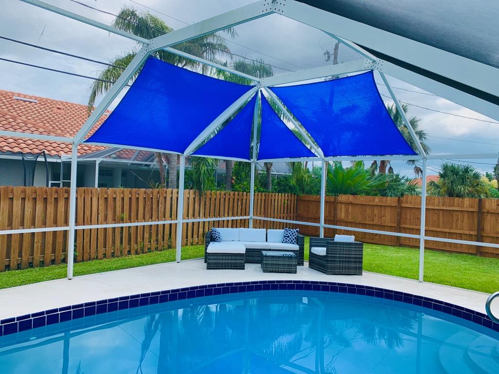 Sale > pool screen privacy shades > in stock