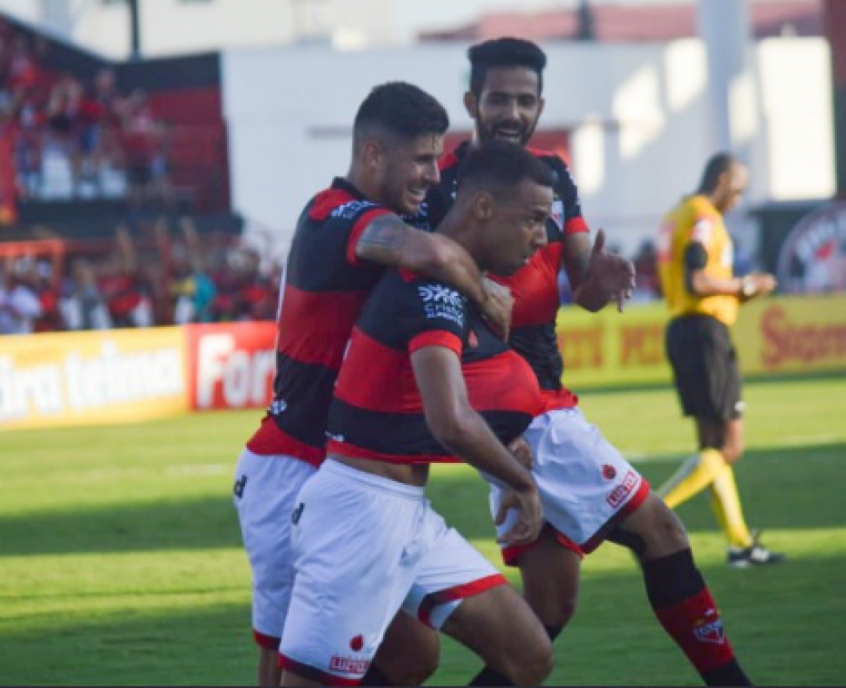 Læs alt om atletico go på bold.dk. Atlético-GO vence o Vila Nova no clássico goiano | LANCE!