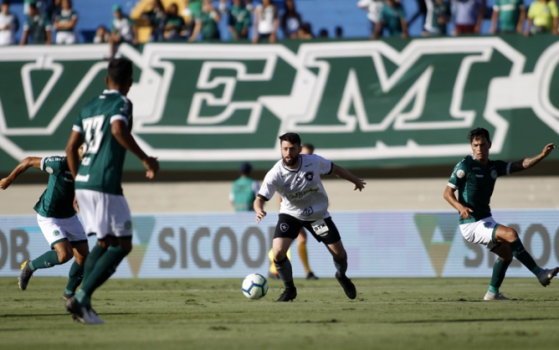 Mathematical prediction for goias vs botafogo 13 february 2021. Com Gol No Fim Botafogo Perde Para O Goias E Ve Acabar Serie De Vitorias Lance