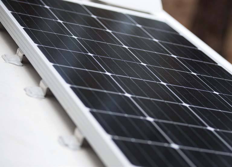 Features & Options Lance 650 Truck Camper Maximized space in Lance