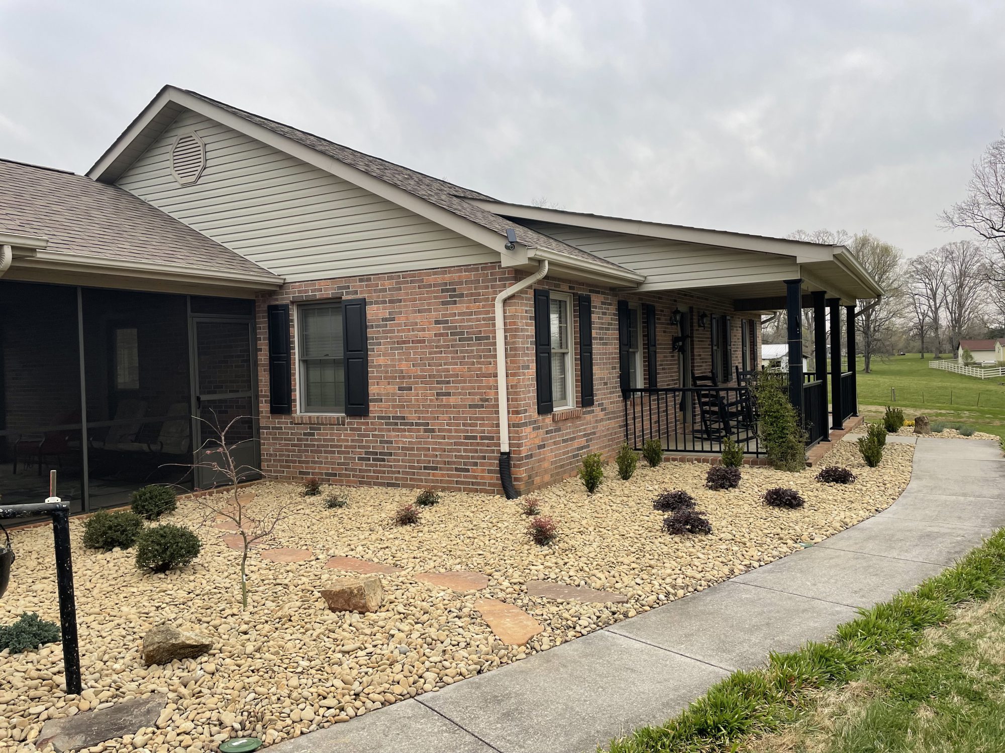 Armstrong Residence Landsculptures, Inc.